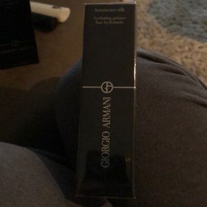 Armani luminous hydrating primer never opened